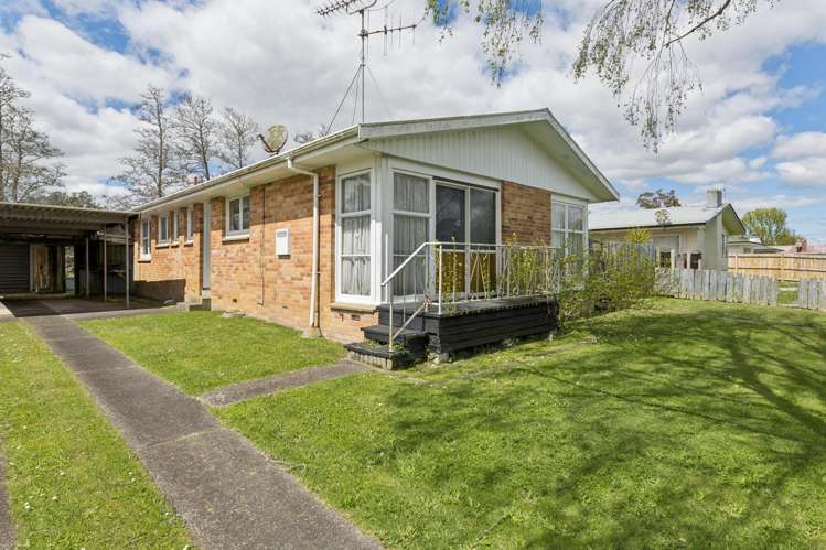 35 James Henry Crescent Huntly_0