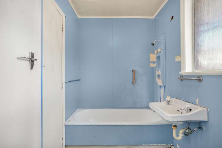 1/46 Wood Street Wainuiomata_12