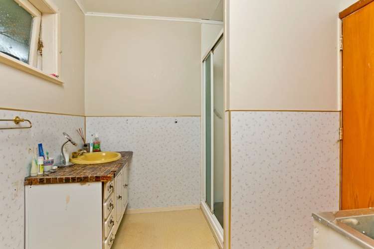 95 East Coast Road Castor Bay_18