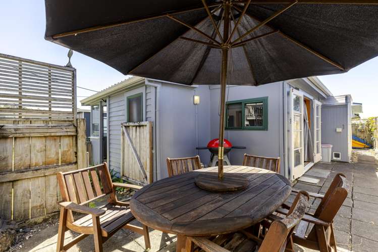 59 Fifth Avenue Urenui_8