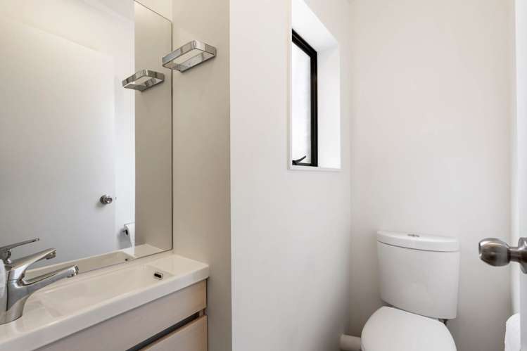 4/26 Inverness Road Browns Bay_15