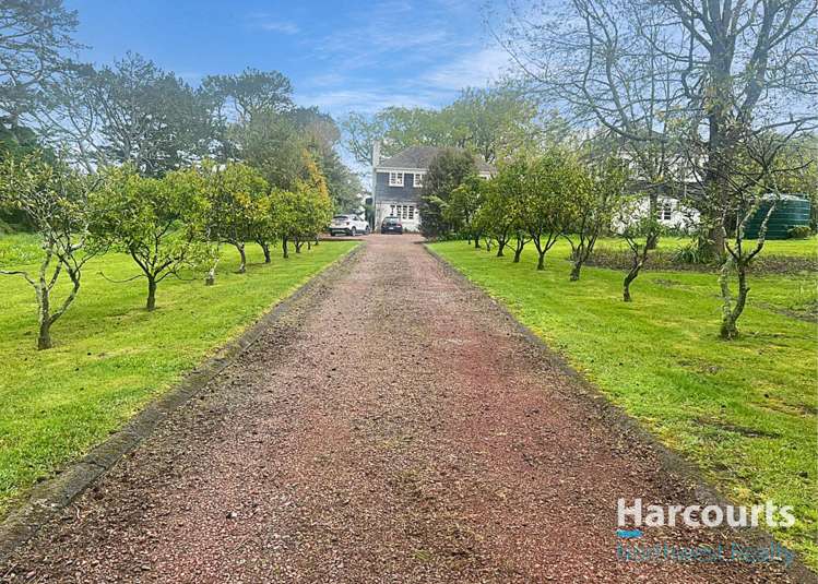 86 Tawa Road Kumeu_29