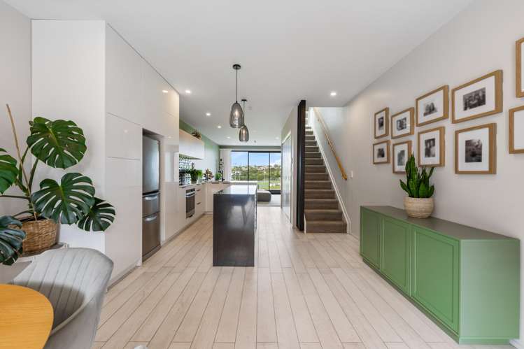 8/4 Stables Lane Silverdale_13