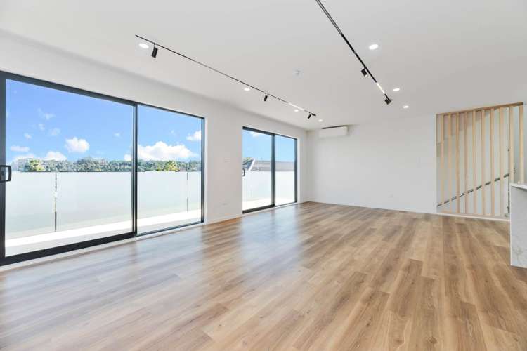 42D Pemberton Avenue Bayview_7