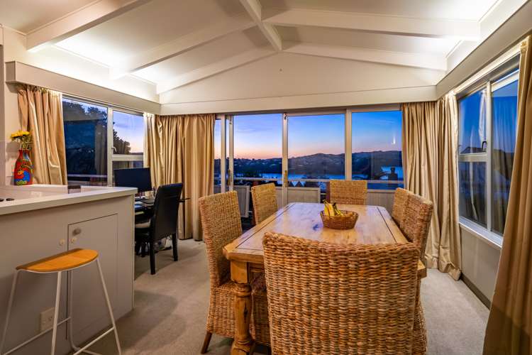 2 Leeward Drive Whitby_2