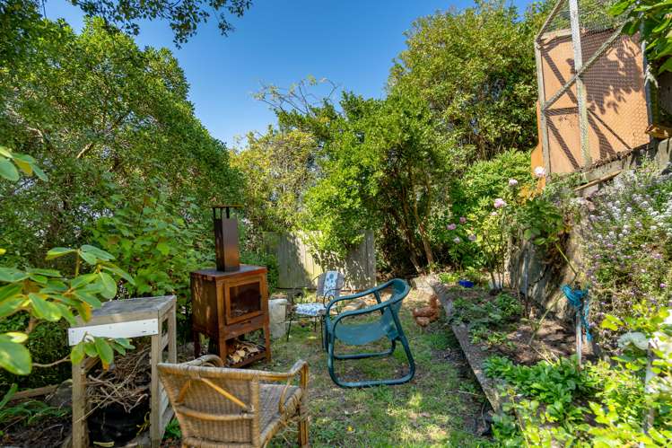 63 Easther Crescent Kew_26