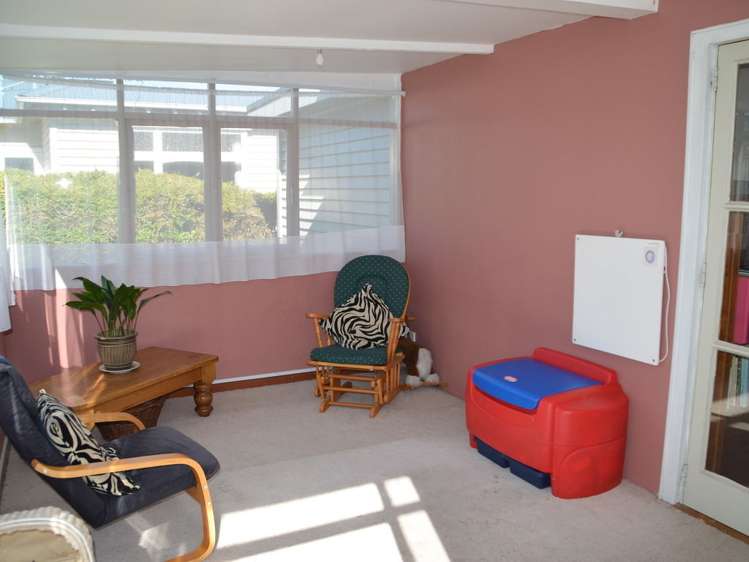 46 Luxmoore Road Waimataitai_12