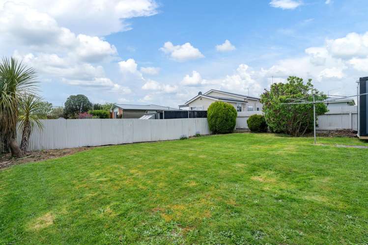 5 Stirling Street Windsor_11