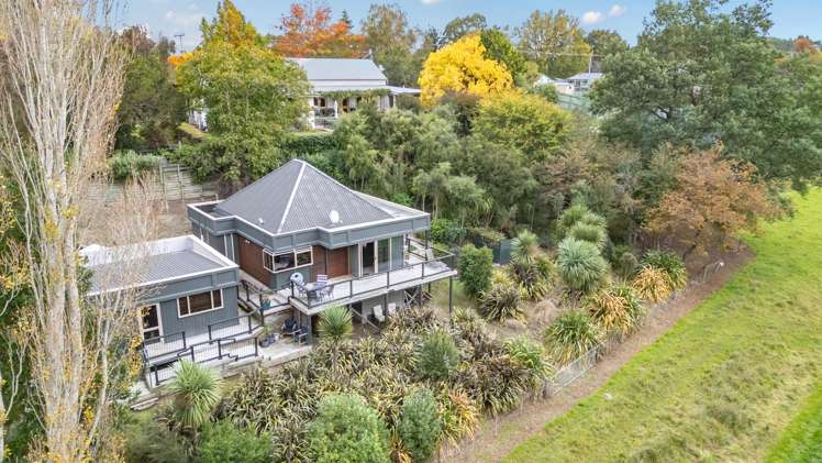 1640 Cust Road Cust_31