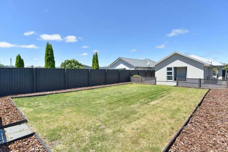 8 Helmore Street Rangiora_14
