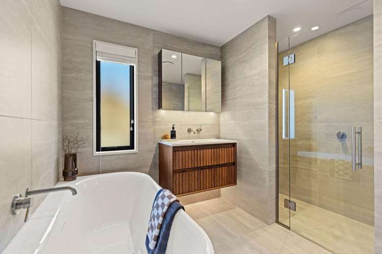 51B Rossall Street Merivale_16