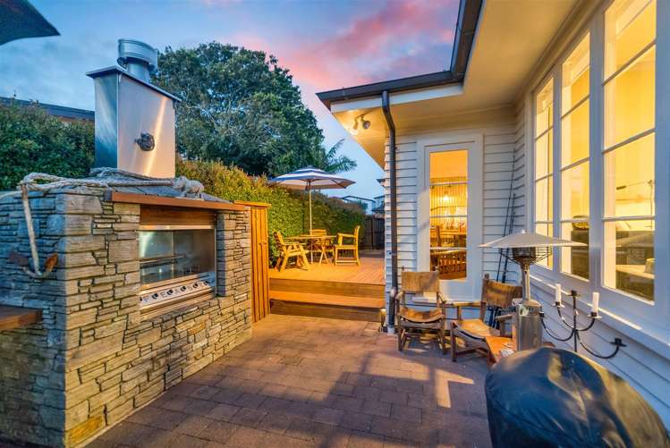 24 Hutchinsons Road Bucklands Beach_11