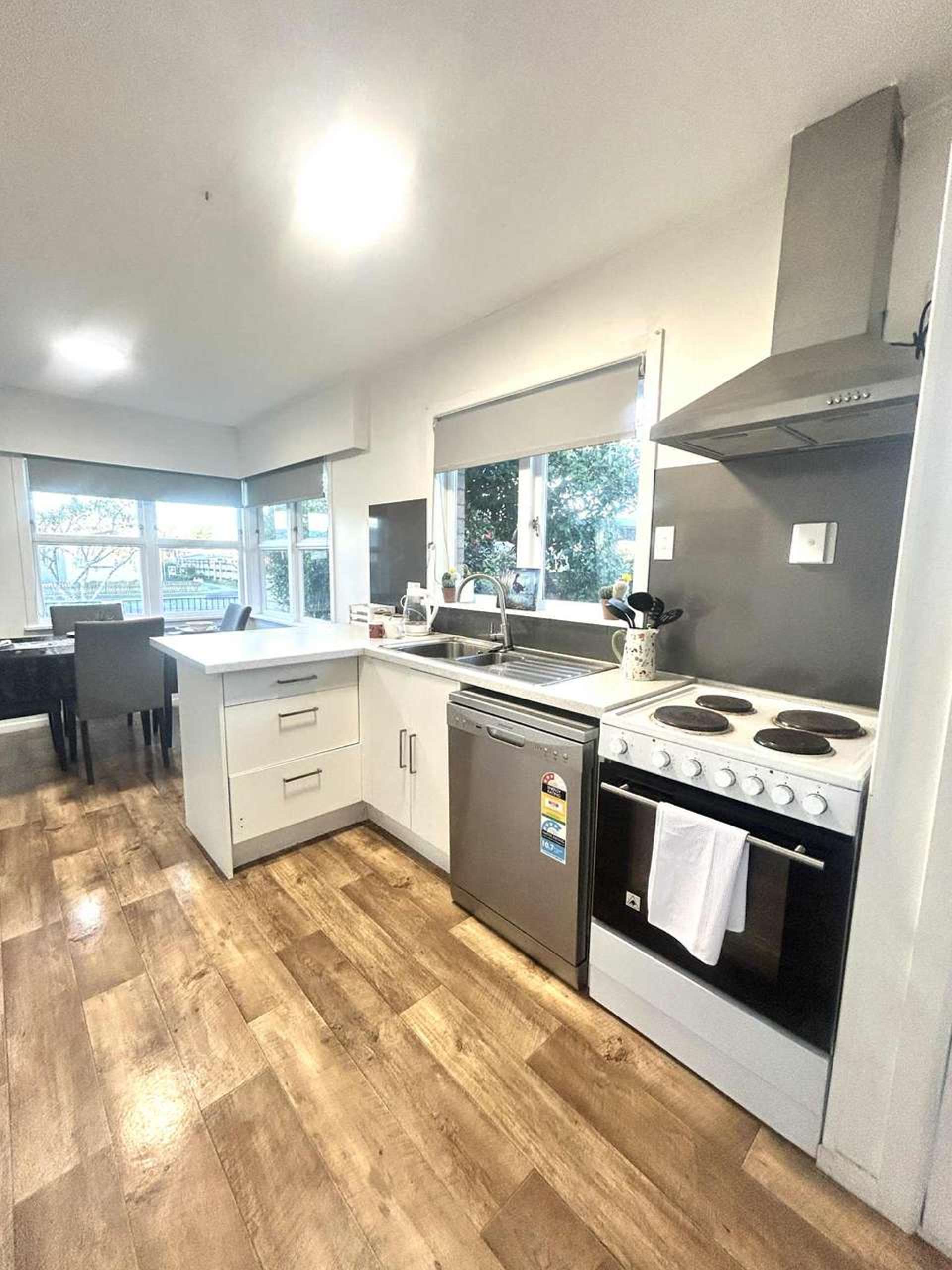 11 Leong Avenue Dinsdale_0