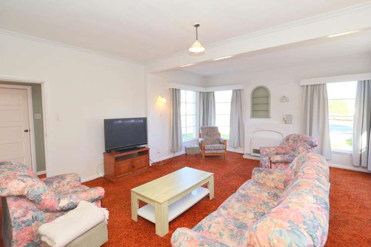 458 Tweed Street_4