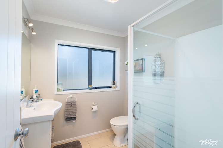 94 Kirton Drive Riverstone Terraces_10