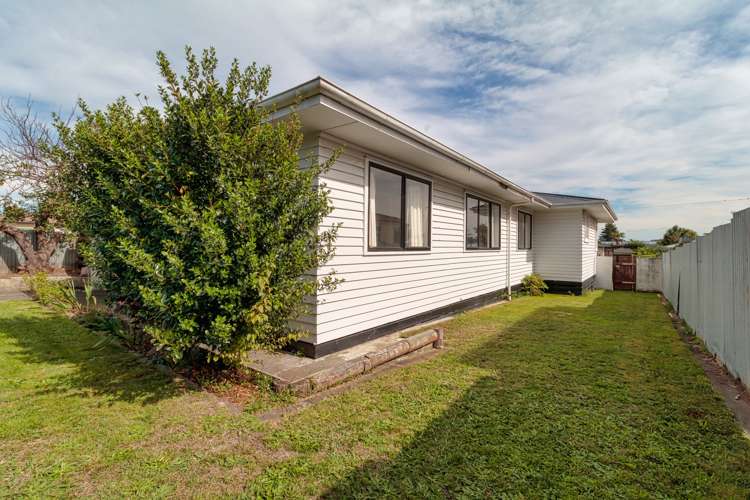 51 Elliott Crescent Havelock North_13