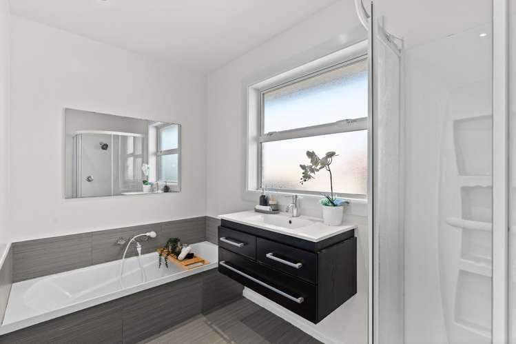 57 Liverton Crescent Bishopdale_12