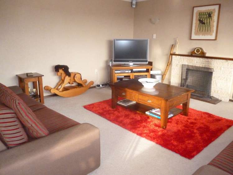 55 Lewin Street Balclutha_2