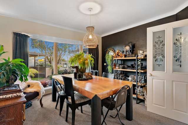 54 Rushgreen Avenue Pahurehure_2