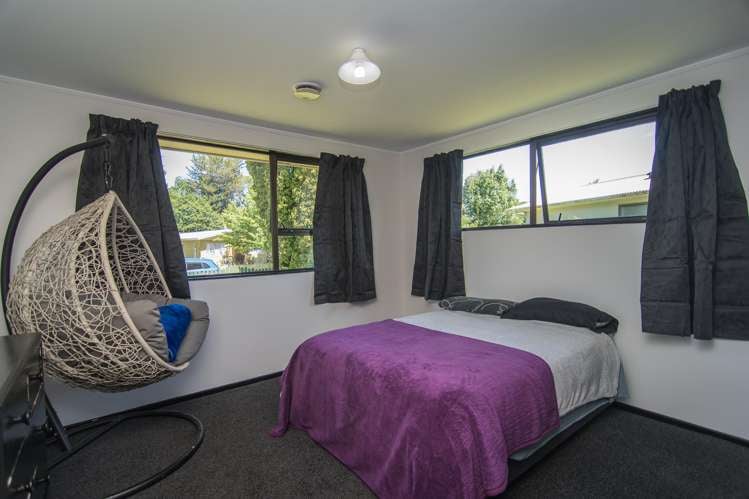 8 Owen Street Temuka_5