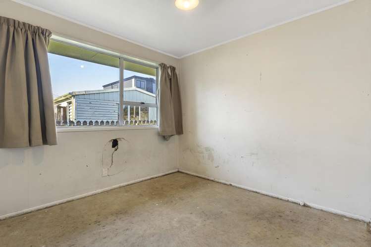 1 and 2/310 Weymouth Road Clendon Park_11