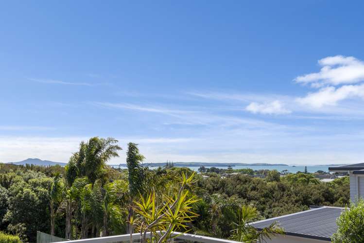 10 Liberty Crescent Beachlands_1