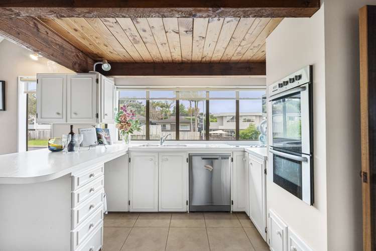 1 Adonis Place Half Moon Bay_11