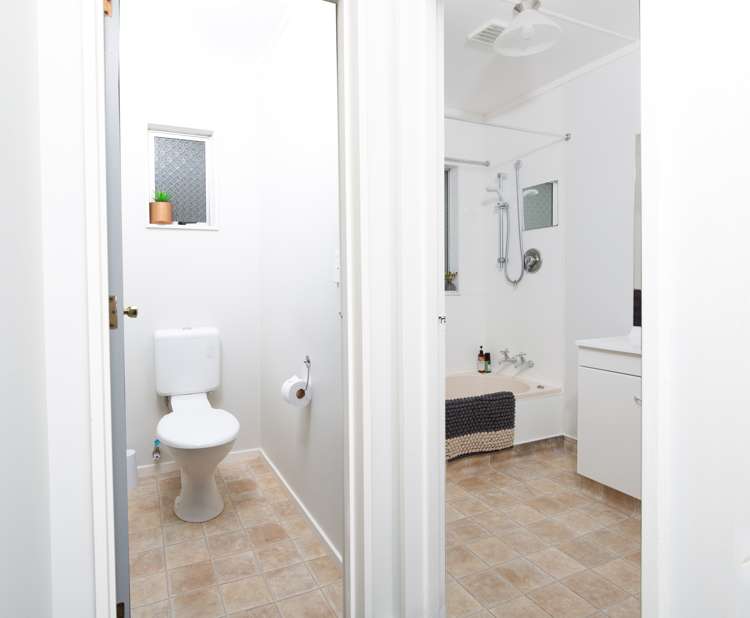 183 Princes Drive Britannia Heights_13