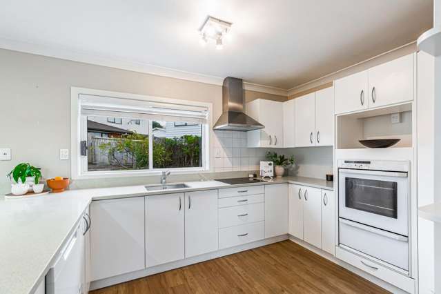 142a Hutchinson Avenue New Lynn_4