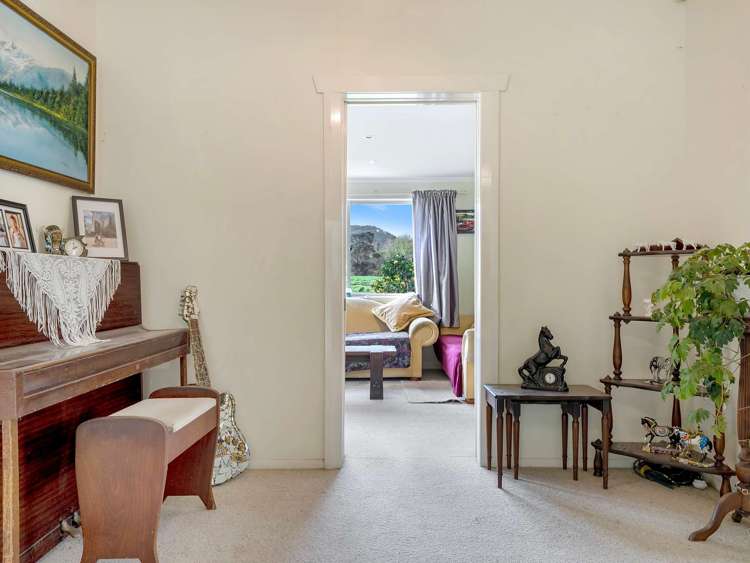 2774 Kaipara Coast Highway Glorit_12