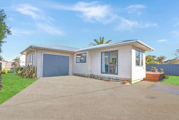 141a Sewell Street Hokitika_12