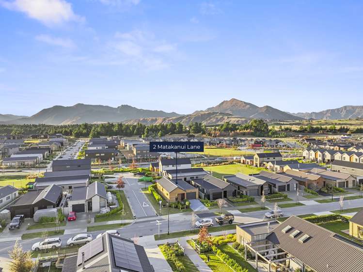 2 Matakanui Lane Wanaka_13