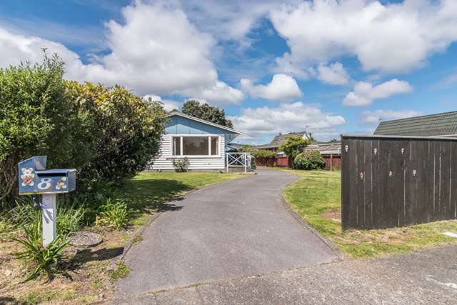 8 Tawa Street Waikanae_2