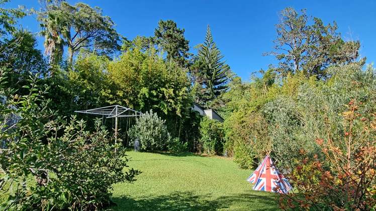 94 Aeroview Drive Beach Haven_34