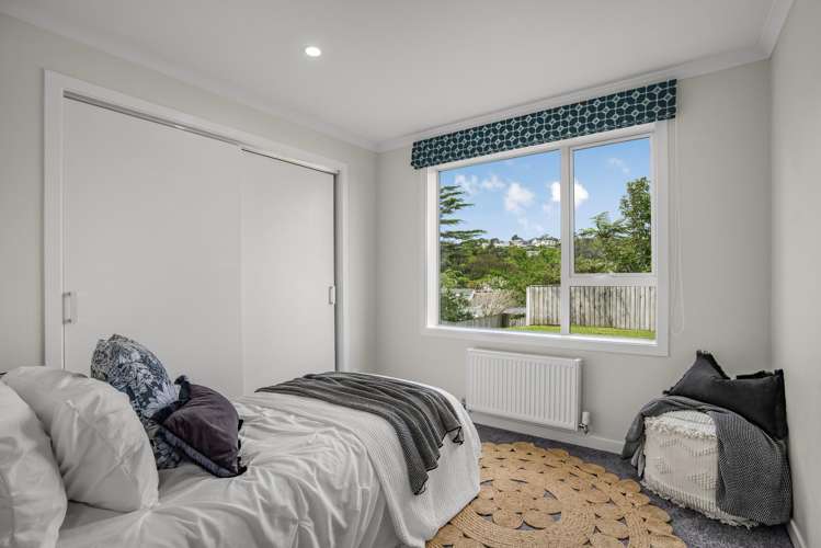 184 Dowse Drive Maungaraki_26