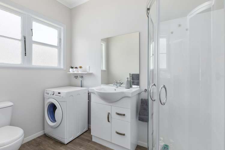 20 Naenae Road Naenae_8