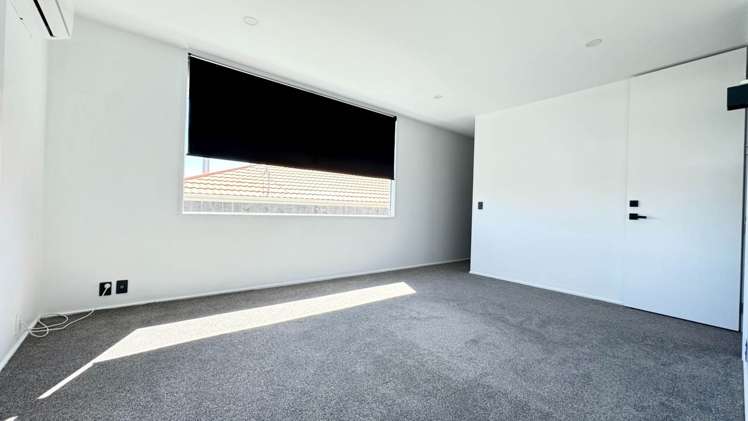 17 Kurahaupo Street Orakei_9