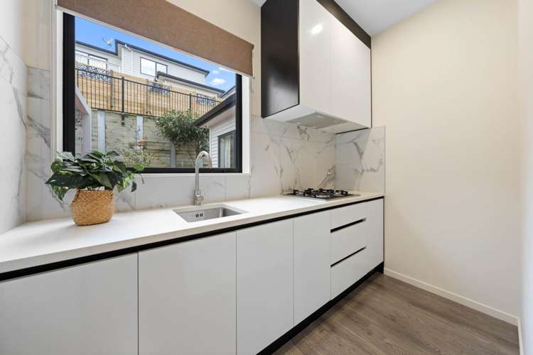 8 Hauhake Road Flat Bush_12