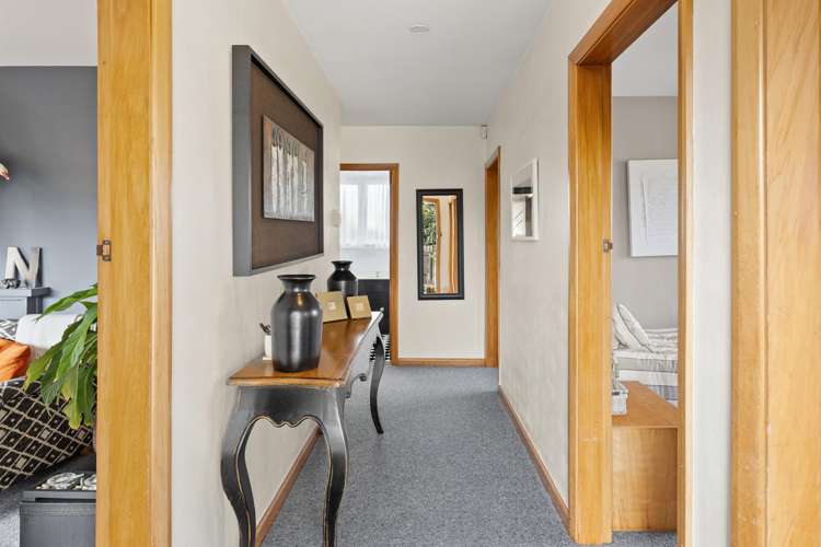 11 Deloraine Street Somerfield_8