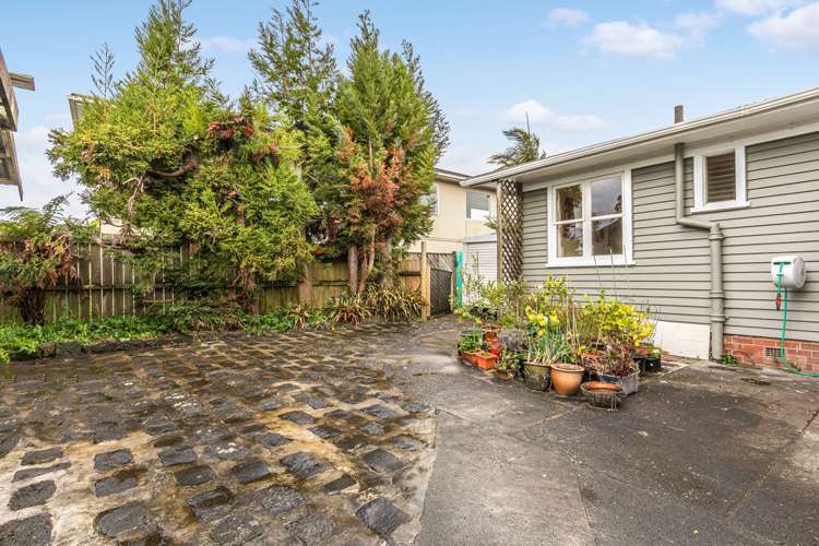 17 Savoy Road Glen Eden_13