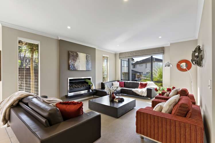 10 Mazuran Place Flat Bush_12