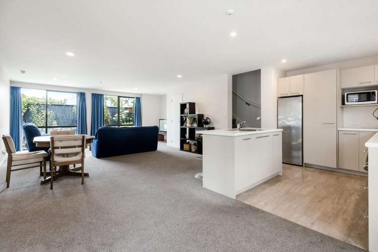 12 Rochdale Way Stoke_2