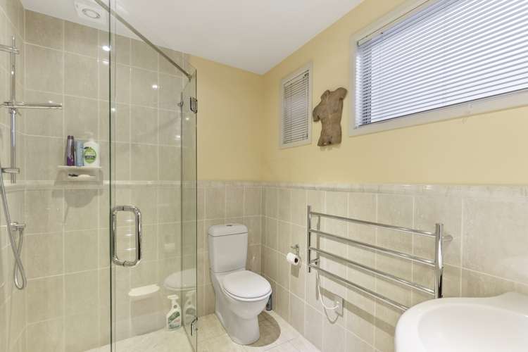 3/21 Ruakiwi Road Hamilton Lake_11