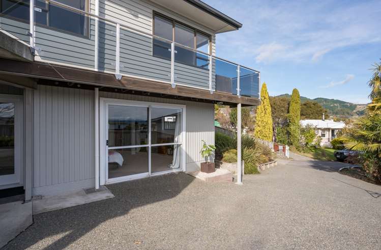 4 Avon Place Richmond_10