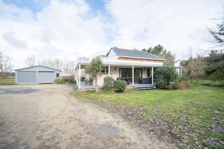 102 Stewart Road Feilding_14