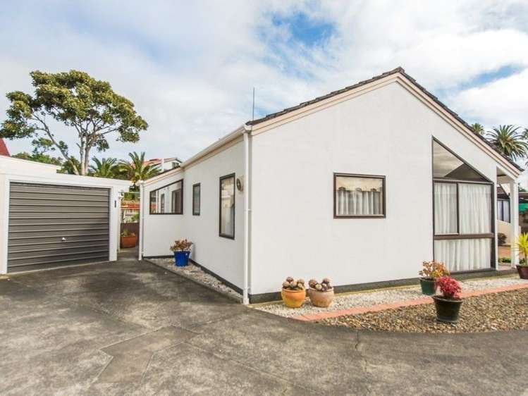 8a Church Place Wanganui Central_14