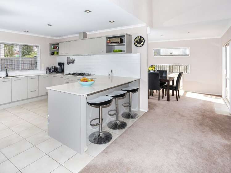 9 Willowgrange Place Pukekohe_3