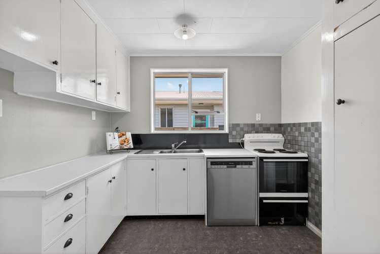 270a Wellington Road Wainuiomata_7