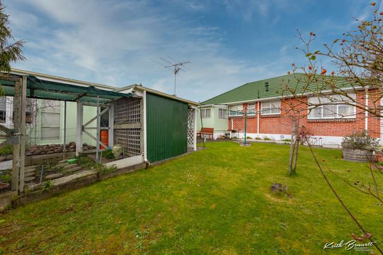 14 Courtenay Road Heretaunga_17