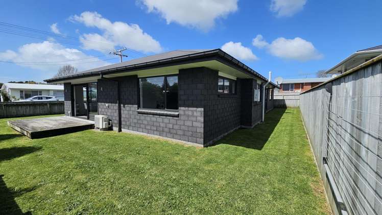 63a Domett Street Waitara_16